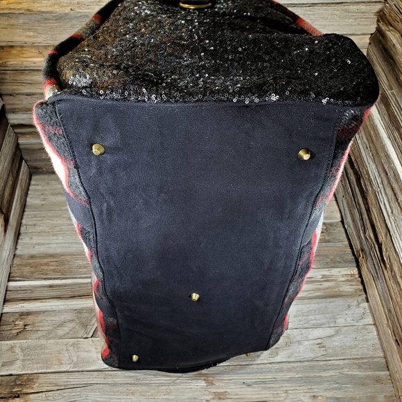 NWT- Anthropologie Deux Lux Plaid Duffel Bag Red - Picture 7 of 8